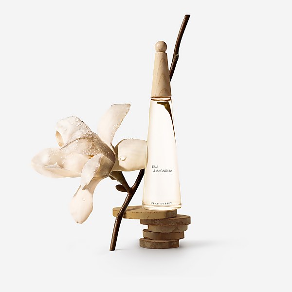 Issey Miyake L’Eau d’Issey Eau & Magnolia Intense Eau de Toilette Spray