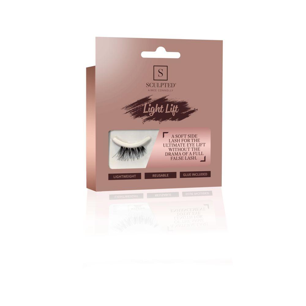 By Aimee Connolly Light Lift Lashes