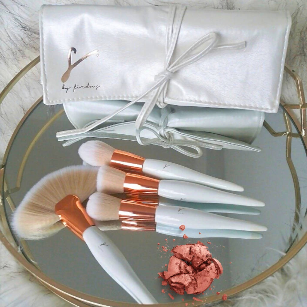 Flawless Base Foundation Brush