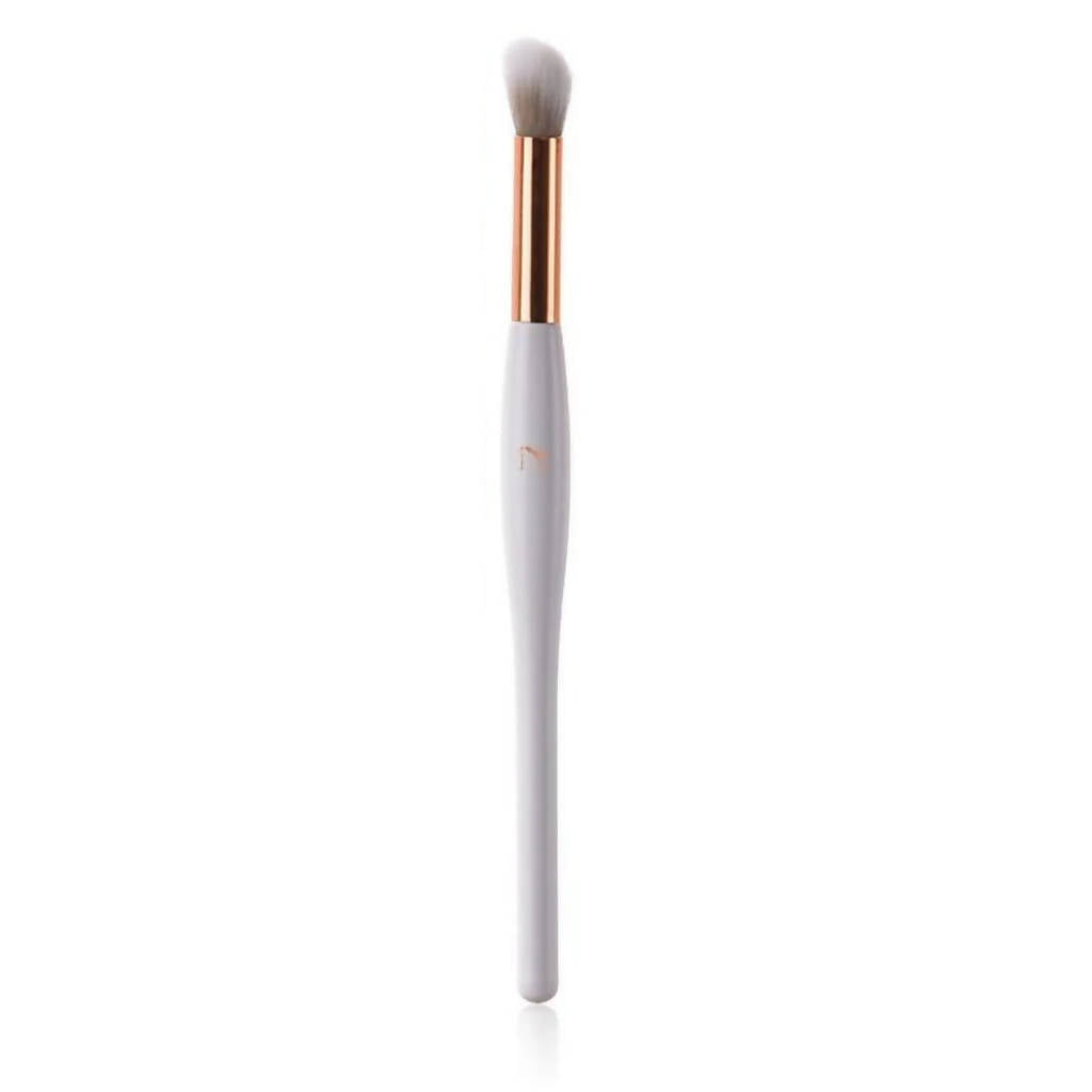 Sacred Corner Angled Eye Shadow Brush