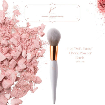 Soft Flame Blusher Brush