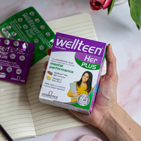 Vitabiotics Wellteen Her Plus Multivitamin